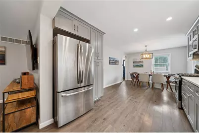 2415 Collins Road, Pittsburgh, PA 15235 - Photo 12