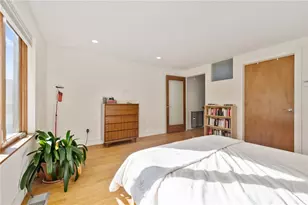 1820 Merriman Wy, Pittsburgh, PA 15203 - Photo 16