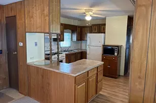 204 Kingston Ln, White Township, PA 15701 - Photo 6