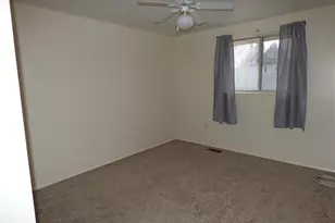 794 Wheatland, Bridgeville, PA 15017 - Photo 18