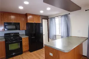 794 Wheatland, Bridgeville, PA 15017 - Photo 6