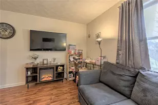 128 Winston Way, Greensburg, PA 15601 - Photo 8