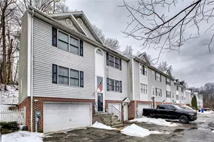 128 Winston Way, Greensburg, PA 15601 - Photo 2