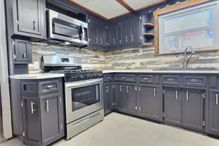 449 Race St, Franklin Township, PA 15370 - Photo 12