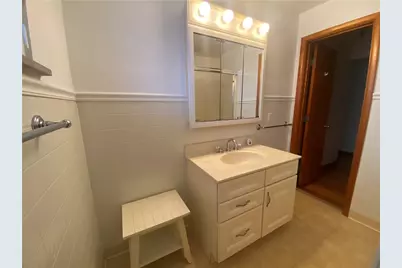 101 N 6th St, Youngwood, PA 15697 - Photo 16