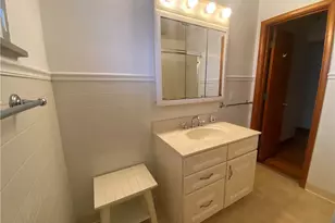 101 N 6th St, Youngwood, PA 15697 - Photo 16