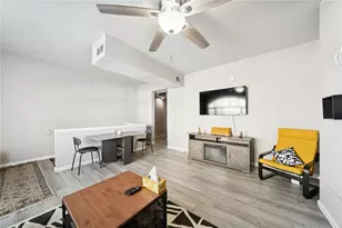 1734 E Carson St, Pittsburgh, PA 15203 - Photo 10