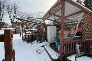 2703 20th St Ext, Beaver Falls, PA 15010 - Photo 12