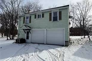 2703 20th St Ext, Beaver Falls, PA 15010 - Photo 2