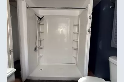 2703 20th Street Ext, Beaver Falls, PA 15010 - Photo 10