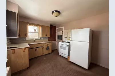 2703 20th Street Ext, Beaver Falls, PA 15010 - Photo 16