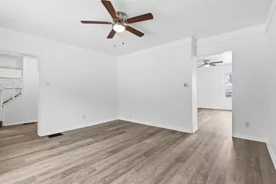 347 Washington St, Leetsdale, PA 15056 - Photo 6