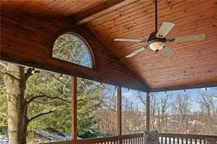 112 Field Club Dr W, Robinson Twp, PA 15136 - Photo 38