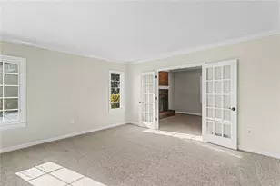 112 Field Club Dr W, Robinson Twp, PA 15136 - Photo 18