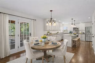 112 Field Club Dr W, Robinson Twp, PA 15136 - Photo 6