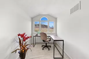 6237 Overlook Ln, Rostraver, PA 15012 - Photo 22