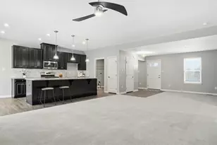 413 Oliver Loop, Forward Township, PA 16033 - Photo 12