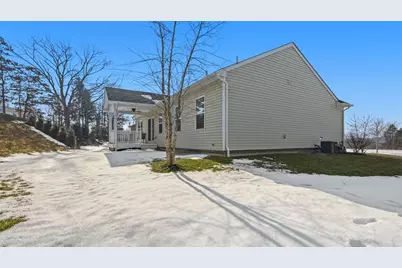 413 Oliver Loop, Forward Township, PA 16033 - Photo 36