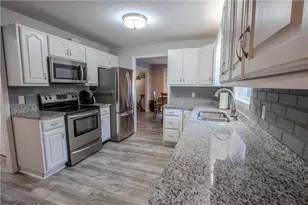 5 Nicklaus Ln, Waynesburg, PA 15370 - Photo 8