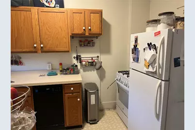 5730 Howe St #2, Pittsburgh, PA 15232 - Photo 2