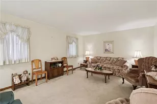 742 N Liberty Rd, Pine Township, PA 16127 - Photo 6