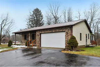 742 N Liberty Road, Pine Township, PA 16127 - Photo 2