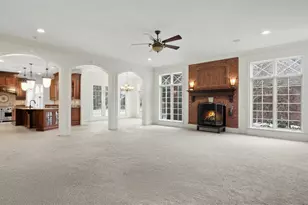 328 Cambridge Dr, Adams Township, PA 16046 - Photo 16