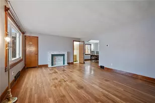 1327 Heberton, Pittsburgh, PA 15206 - Photo 6