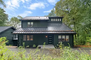 360 Hickory Grade Rd, Bridgeville, PA 15017 - Photo 2