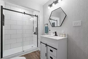 360 Hickory Grade Rd, Bridgeville, PA 15017 - Photo 18