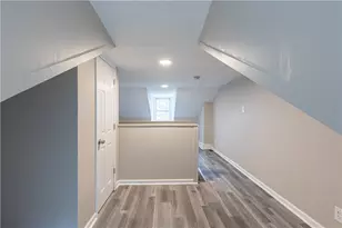 3144 1/4 McClure Ave, Marshall Shadeland, PA 15212 - Photo 12