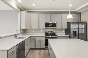 347 Trinity Wy, Pine Township, PA 15090 - Photo 16