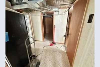 122 E Harvey Street, Masontown, PA 15461 - Photo 18