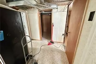 122 E Harvey St, Masontown, PA 15461 - Photo 18