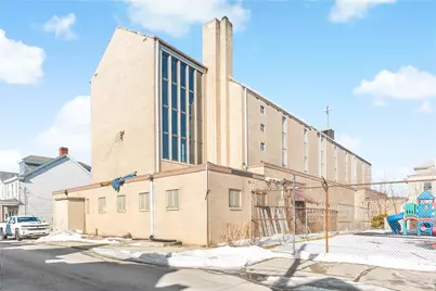 2428 Arlington Ave, Pittsburgh, PA 15210 - Photo 2