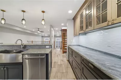 709 Clyde St, Pittsburgh, PA 15213 - Photo 14