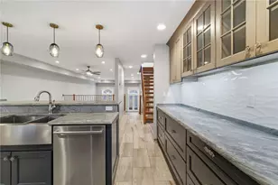 709 Clyde St, Pittsburgh, PA 15213 - Photo 14