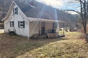 3425 Rainbow Run Rd, Forward Township, PA 15063 - Photo 6