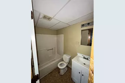 609 S Ray St, New Castle, PA 16101 - Photo 4