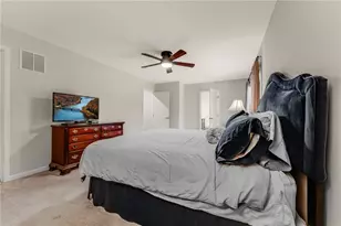 1017 Blackhawk Dr, Valencia, PA 16059 - Photo 18