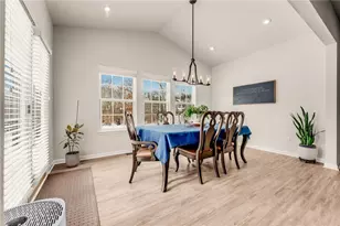 1017 Blackhawk Dr, Valencia, PA 16059 - Photo 12