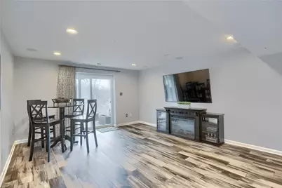 217 Noble Woods Dr, Coraopolis, PA 15108 - Photo 32