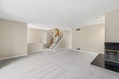 2643 Hunters Point Drive, Pittsburgh, PA 15090 - Photo 4