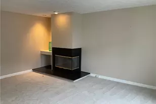 2643 Hunters Point Dr, Wexford, PA 15090 - Photo 6