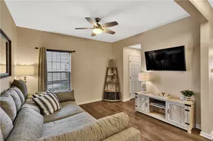 4019 Bentwood Dr, Canonsburg, PA 15317 - Photo 6