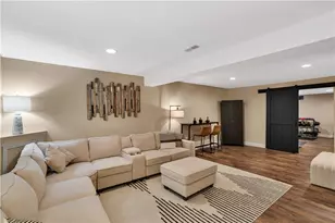 4019 Bentwood Dr, Canonsburg, PA 15317 - Photo 24