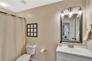 4019 Bentwood Dr, Canonsburg, PA 15317 - Photo 20