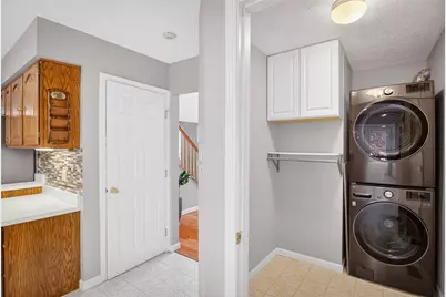 51 Colony Oaks Dr, Pittsburgh, PA 15209 - Photo 16