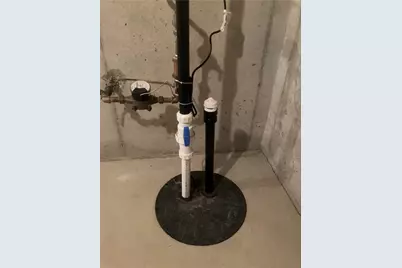 32 Intermediate Unit Drive, California, PA 15423 - Photo 38