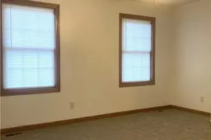 32 Intermediate Unit Dr, California, PA 15423 - Photo 24